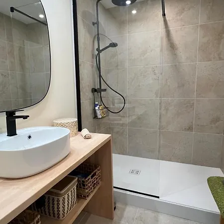 Spacieux A Epinal, 3 Pers, Proche Centre, Wifi, Draps Et Menage Inclus - Fr-1-589-658 アパート